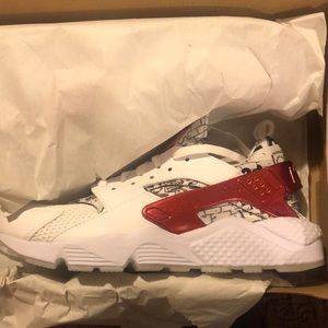 Nike air huarache x shoe palace